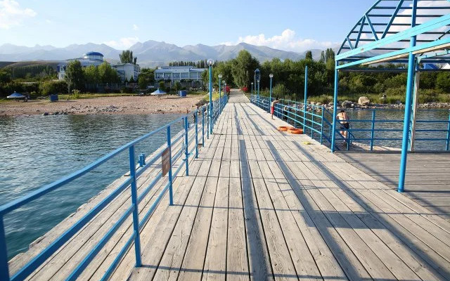 Меридиан (Иссык-Куль)