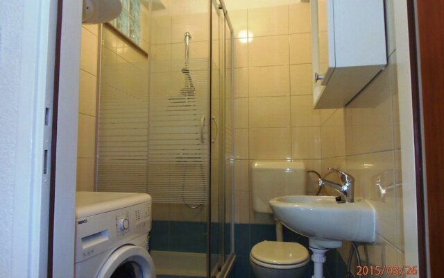 Apartments Milka Brodarica