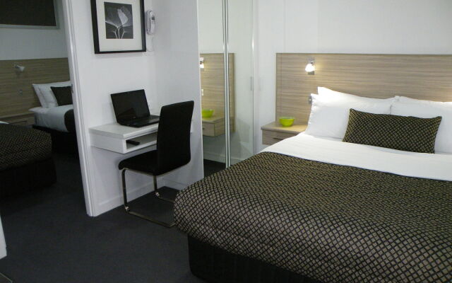 Hamilton Lonsdale Motel