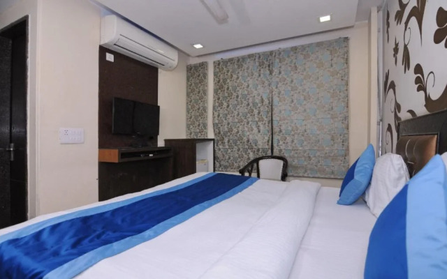RB Grand Residency by OYO Rooms