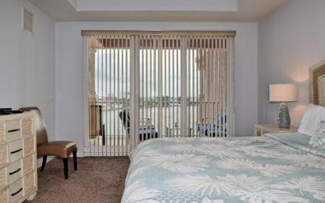 Harborview Grande 406