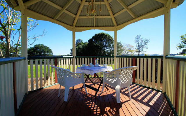 Rosevillehouse Bed & Breakfast