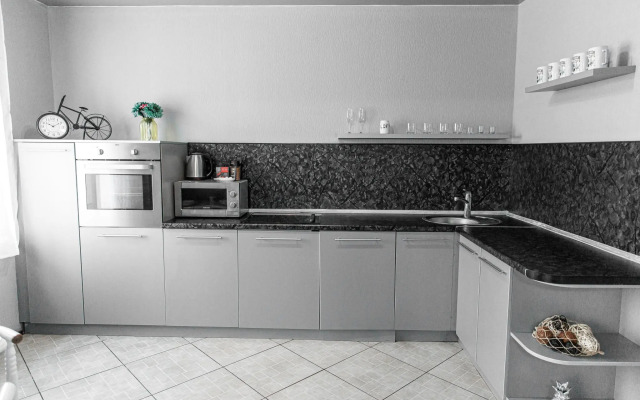 Апартаменты на улице Авроры 10А