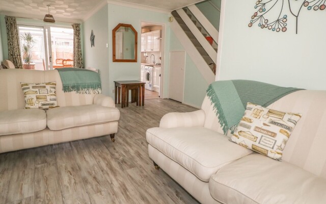 17 Coventry Close