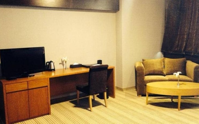 The Corporate Hotel and Resort in Nukht