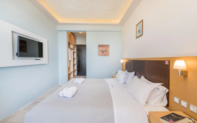 Crystal Beach Hotel