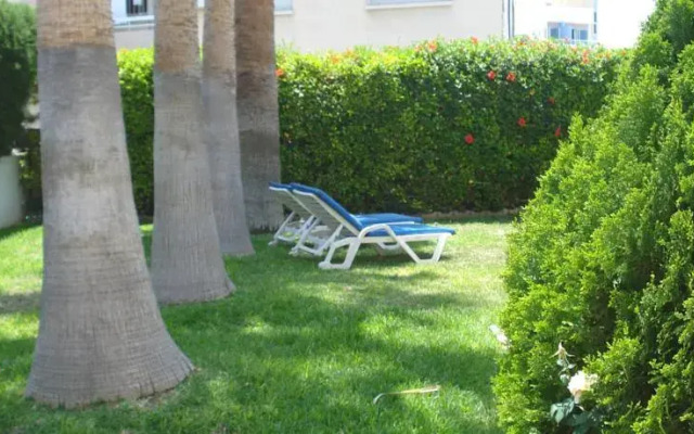 Apartment LA13 in Amathusia Beach