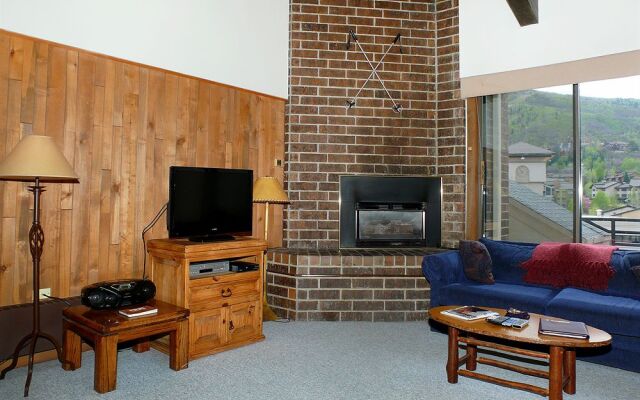 Gondola Square Condominiums