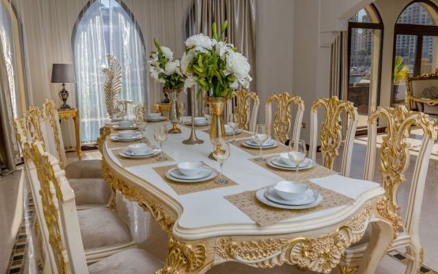 Bravoway Villa A29 in Palm Jumeirah