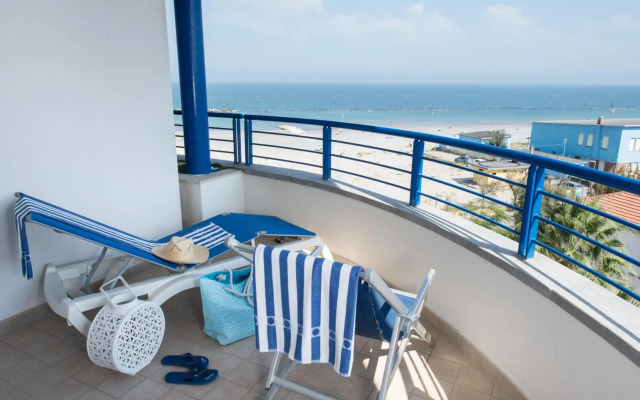 Blu Suite Resort