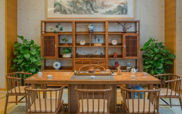 Juny Oriental Hotel