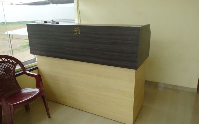 Apple Sai Residency