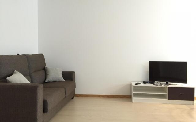 Galante Beach Apartment wi fi Private Parking