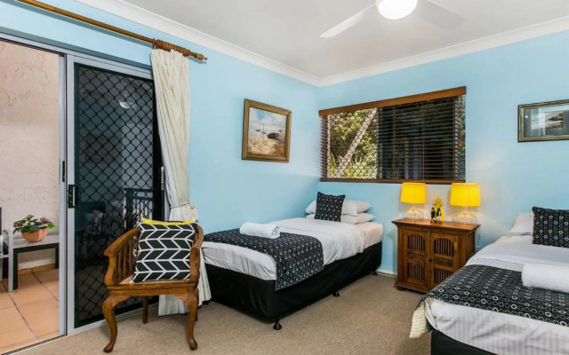 Sunrise Cove Holiday Apartments