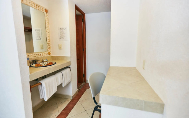 Hotel Suites Ixtapa Plaza