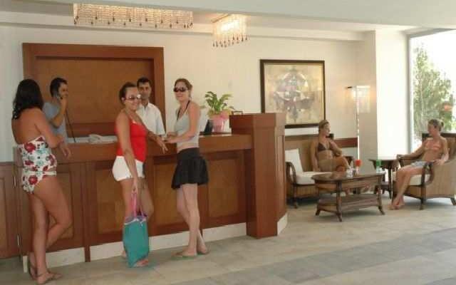 Anka Resort & Beach Club