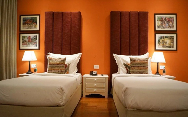 The Waverly Hotel & Residences