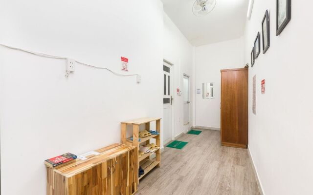 Oyo 708 The Cozi House Hostel