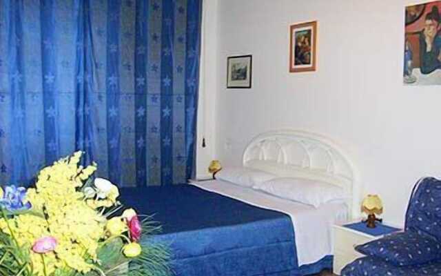 Vatican Rooms Guest House
