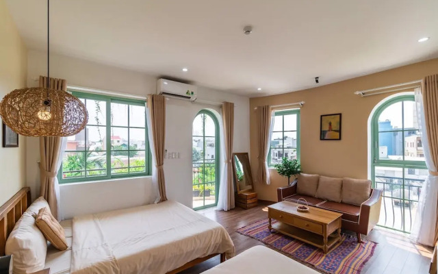 Nang House Homestay