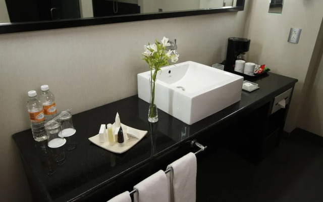 Crowne Plaza Toluca-lancaster