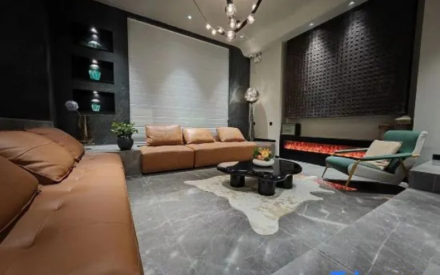 Yueran Hotel (Changhong Road Wanda Branch)
