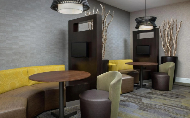 Courtyard by Marriott Portland Tigard