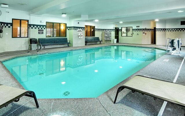 Phoenix Inn Suites - Albany