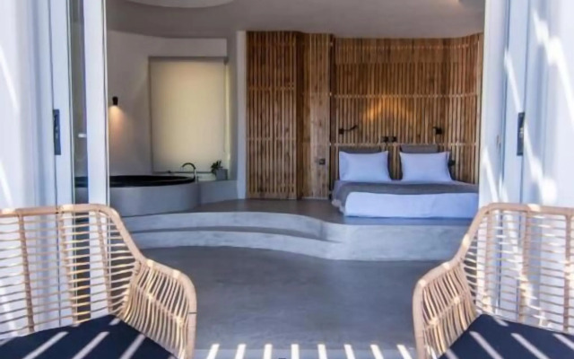 Onar Hotel and Suites