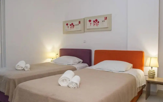 Nina s Villa Cosy Seaview Retreat