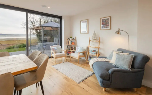 Host Stay Bay View House