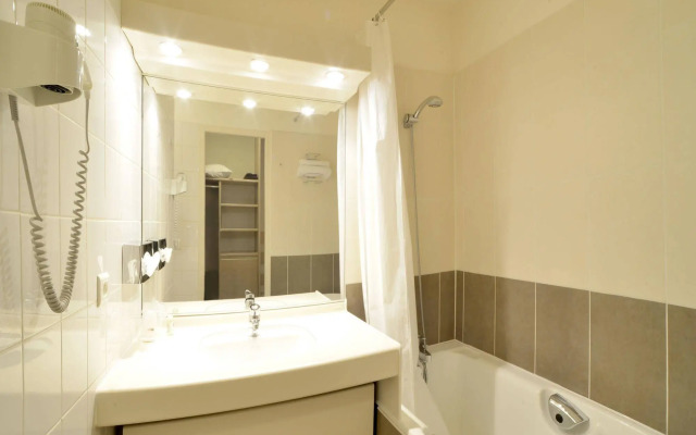 Hôtel Le Bois Dormant