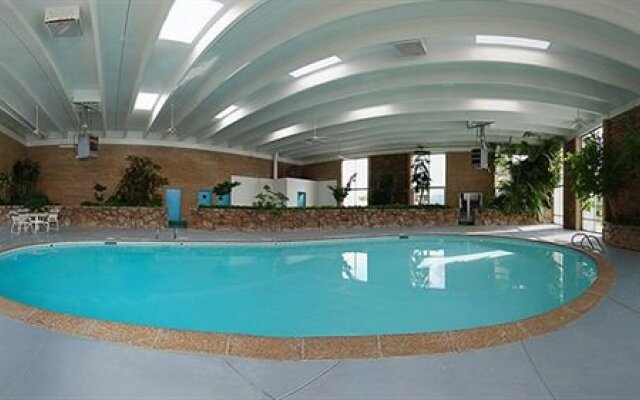 Econo Lodge Tulsa