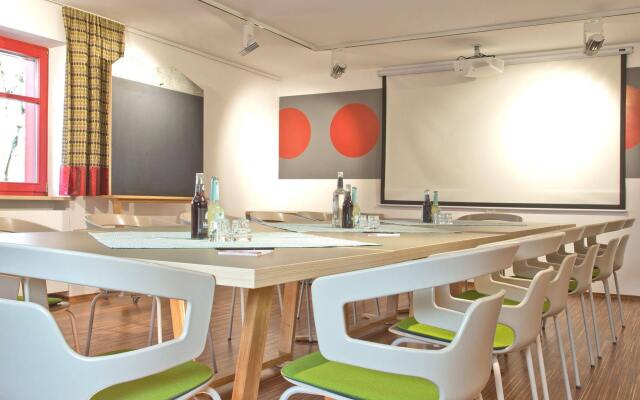 Avenon Privat-Hotel am Steinberg