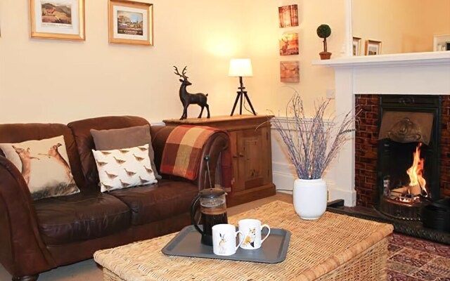 Meadow House Apartment