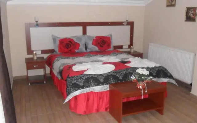 Eftalya Otel