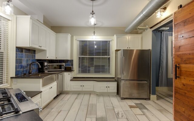 Stay Chateau Suite 3