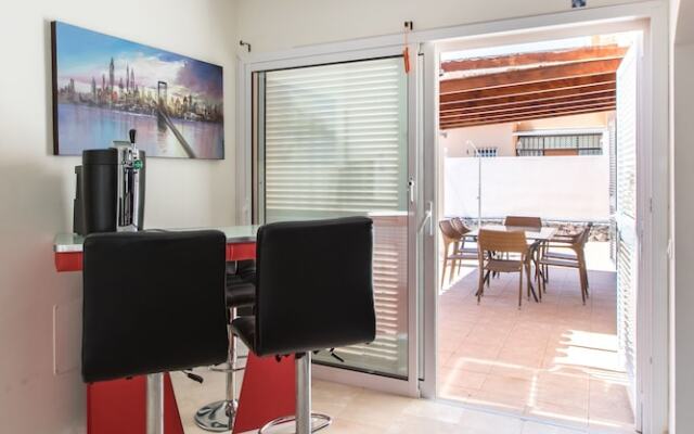 Classic Villa, luxe, private pool & prime location