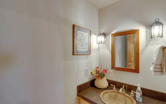 Family-friendly Jasper Cabin With Deck!