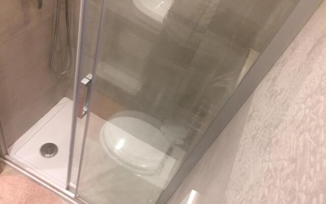 Porta Venezia Studios Frisi 10