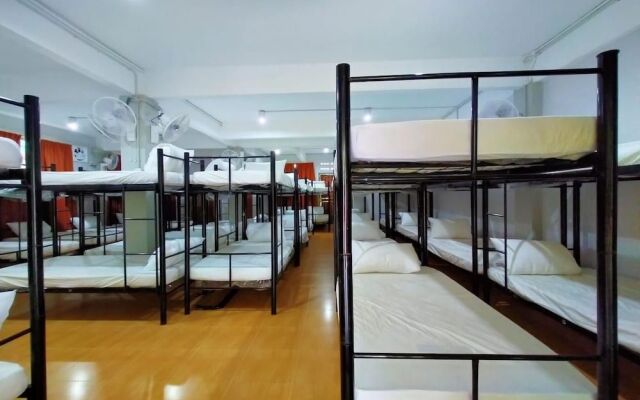 SPOT ON 89942 M & H Rizq Ventures