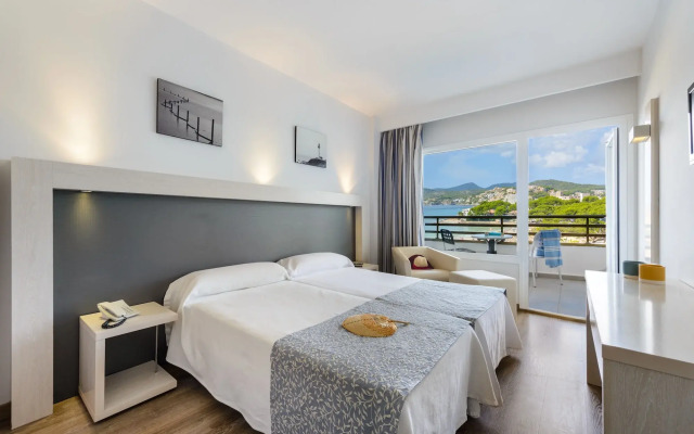 Отель Vibra Beverly Playa