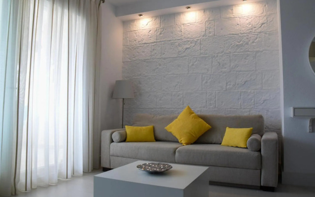 Luminoso y Tranquilo Apartamento en Los Alamos