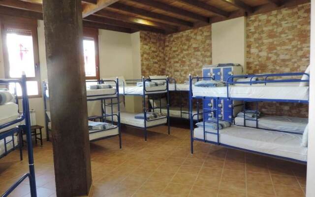 Albergue Santo Tomás de Canterbury - Hostel