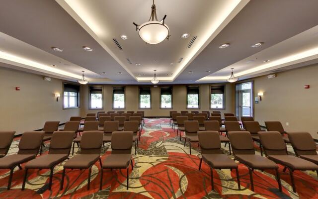 Holiday Inn Express Plymouth-ann Arbor