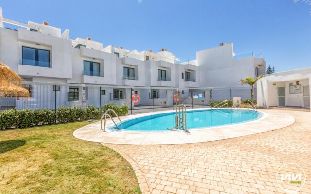 Zumo in Fuengirola with 3 bedrooms and 2 bathrooms