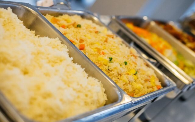 De Hug Hotel & Residence