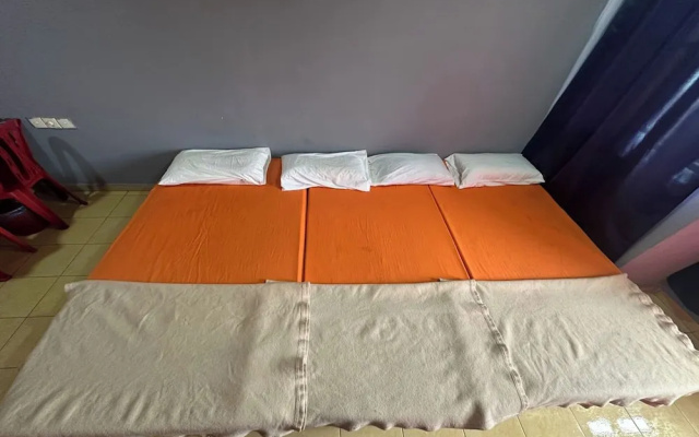 I Rose Budget Hotel – Guest Rooms – Kajang