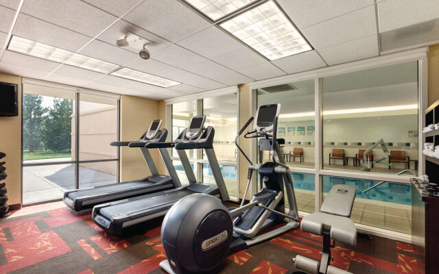 Sonesta Essential Junction City