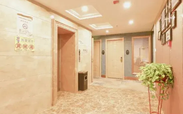 Lang Ting Business Hotel